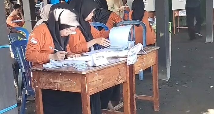 Hari Ini,335 DPT Warga RK 1 Bittoeng Mencoblos di TPS 001